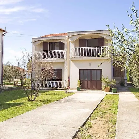 Holiday In Privlaka - Zadar Riviera 41332 Prázdninový dům *